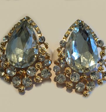 J0211 Clear Crystal and Gold Earrings