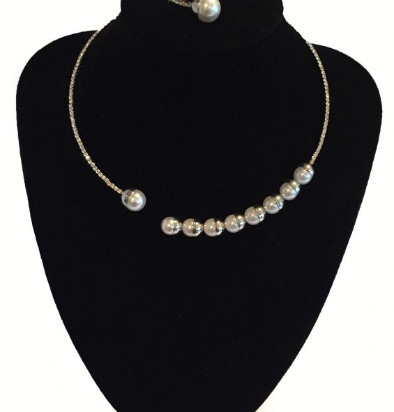 J0287 Pearl choker set