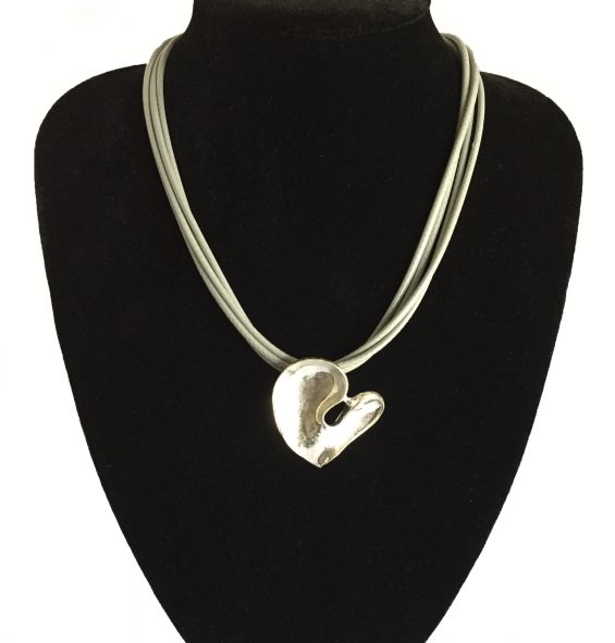 J0281 Grey Heart Necklace £8.99