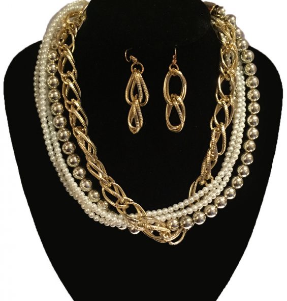 J0288 Pearl & Chains £16.99